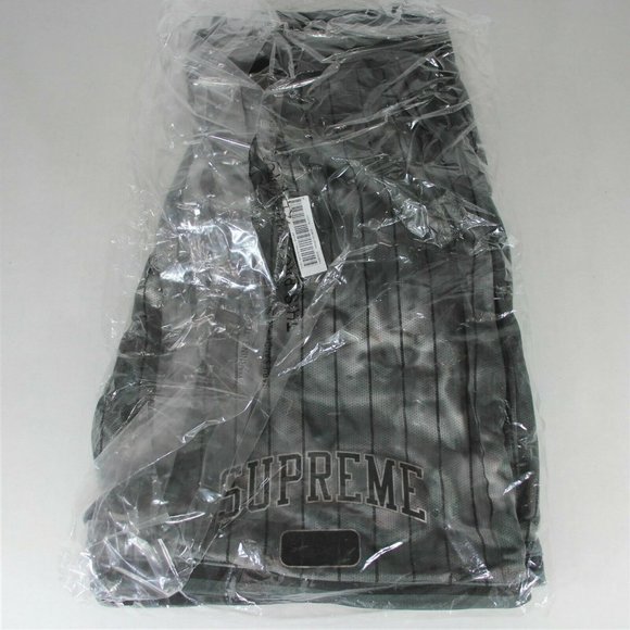 Supreme Other - Supreme Dyed Basketball Short FW20 NEW K212